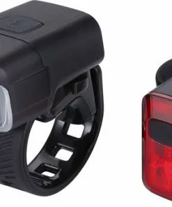 BBB Cycling NanoStrike & Spark 2.0 Fietsverlichting Set - Koplamp Fiets 400 Lumen - Achterlicht 20 Lumen - USB Oplaadbaar