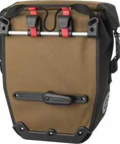 AGU Clean Enkele Fietstas Shelter Medium - Bruin - 17L - Waterdicht - Makkelijke Montage - 3M Reflectie -Fietsen-accessoires Verkoopwinkel 550x588 1