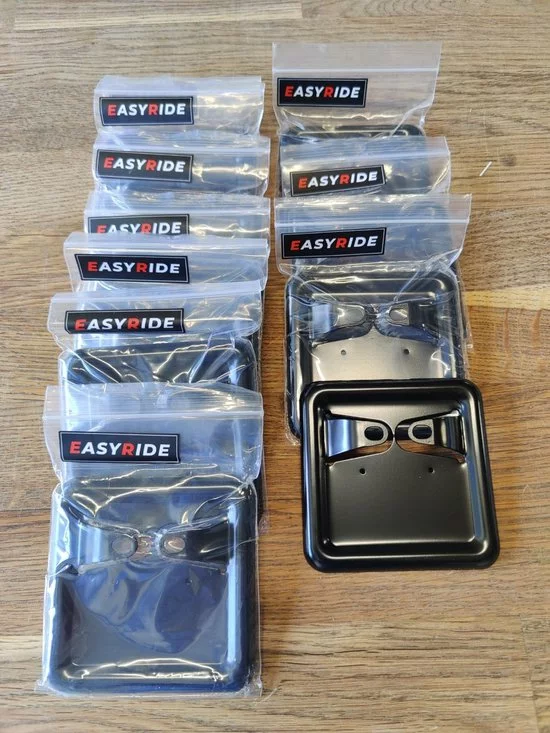 Vroem Verzekeringsplaat Houder Voor Xiaomi Mijia M365 (PRO) - M365 Accessoires - Elektrische Step - Scootmobiel - Kentekenhouder - Zwart 3 Vroem Verzekeringsplaat Houder Voor Xiaomi Mijia M365 (PRO) - M365 Accessoires - Elektrische Step - Scootmobiel - Kentekenhouder - Zwart - Afbeelding 3