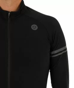AGU Thermo Fietsshirt Lange Mouwen Essential Heren - Zwart - M -Fietsen-accessoires Verkoopwinkel 550x831 2